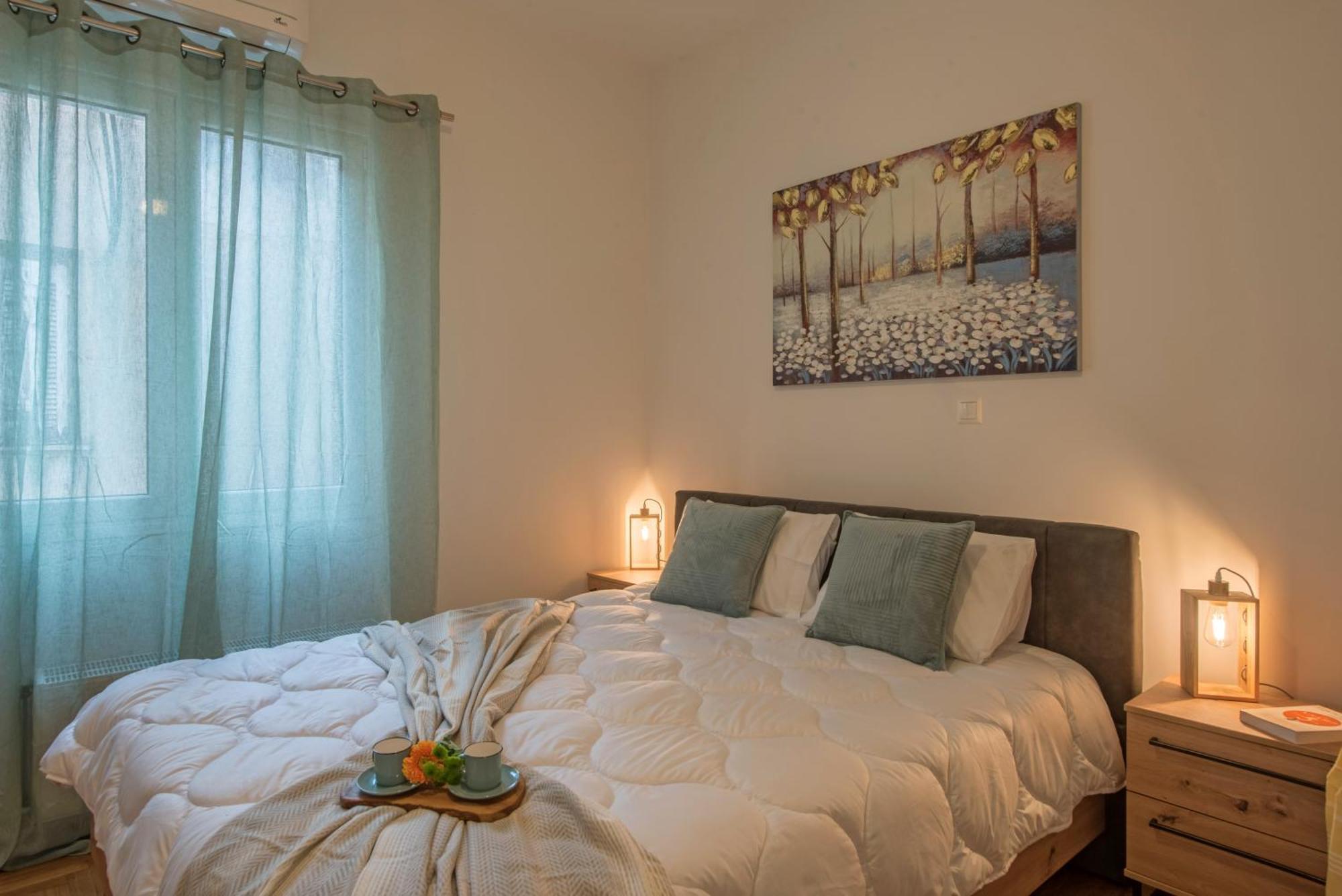 Acropolis View Apt In Koukaki เอเธนส์ ภายนอก รูปภาพ